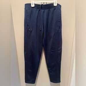 Men’s Navy Blue Under Armor jogger style fleece lined pants - Size Large